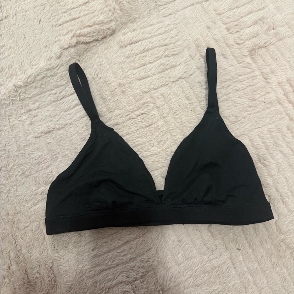 Victoria's Secret Black Sports Bra